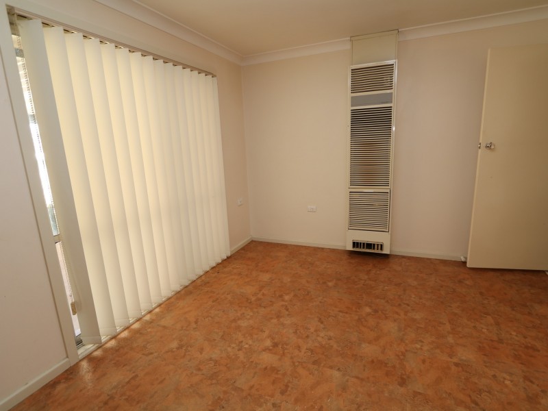 5 Coyne Street, Mount Austin NSW 2650
