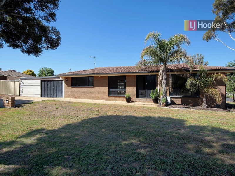 1 Kerr Street, Ashmont NSW 2650