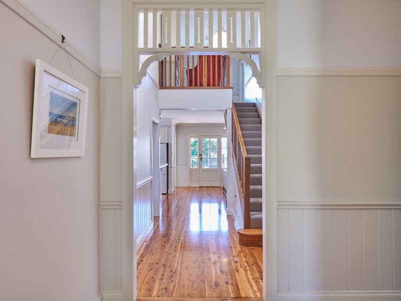 1 Sunshine Avenue, Turvey Park NSW 2650