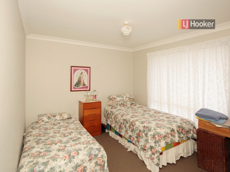 Unit 1/2 Borneo Place, Ashmont NSW 2650
