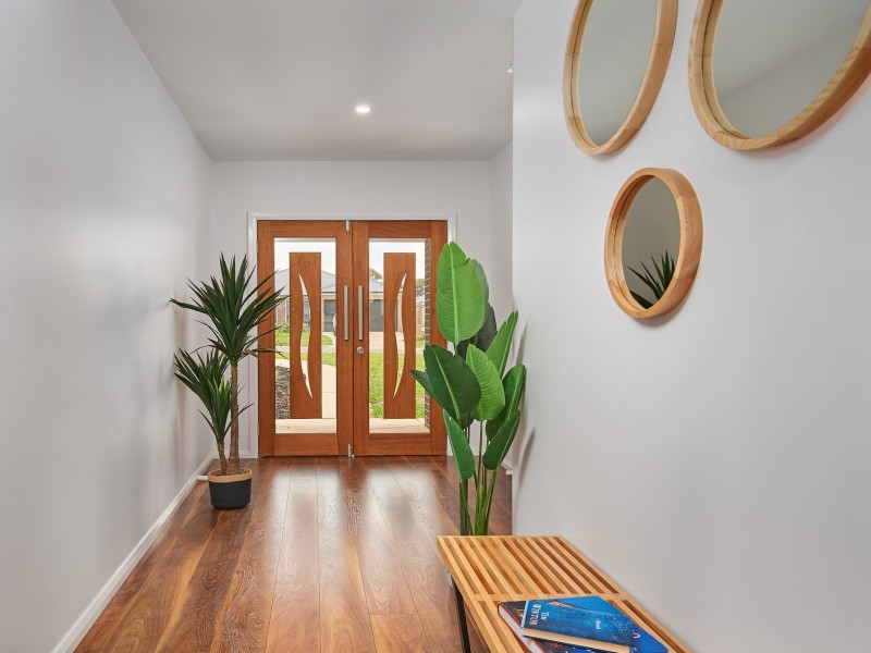 2 Paradise Drive, Gobbagombalin NSW 2650