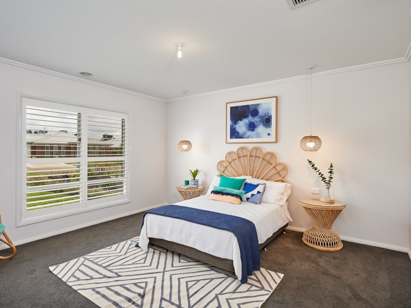 2 Paradise Drive, Gobbagombalin NSW 2650