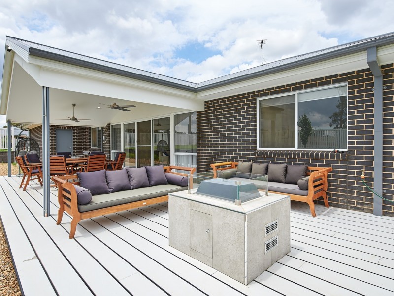 2 Paradise Drive, Gobbagombalin NSW 2650