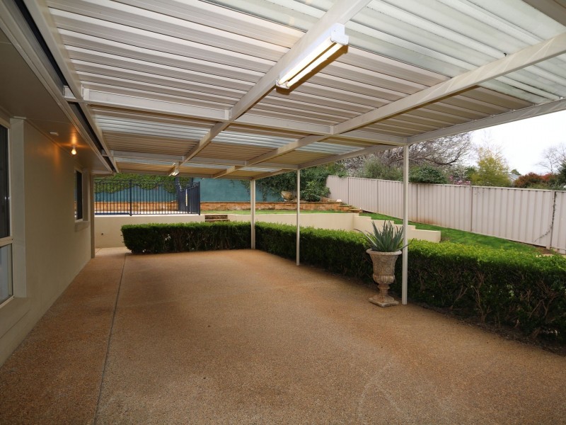 8 Fletcher Place, Kooringal NSW 2650
