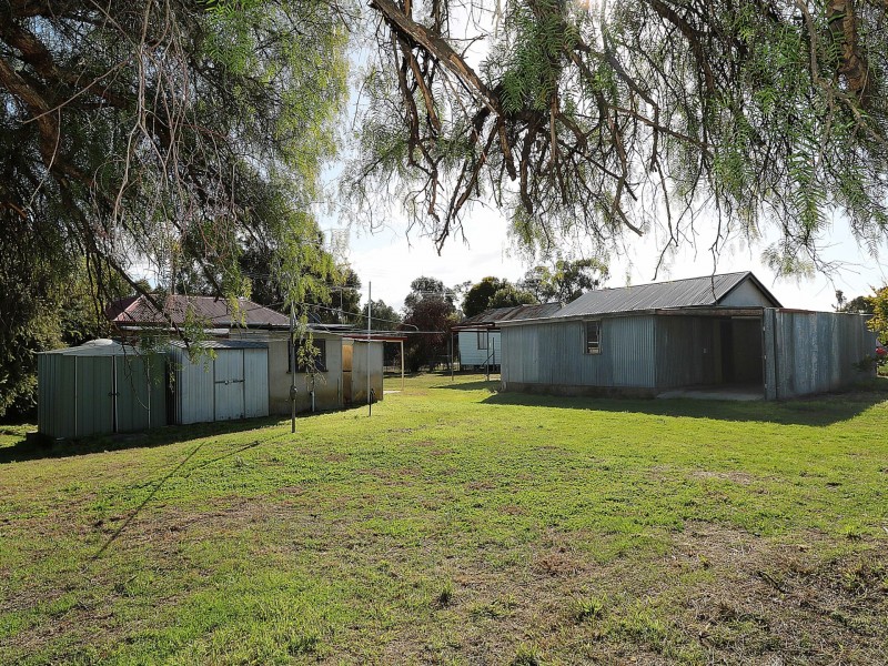 13 Sydney Street, Tarcutta NSW 2652