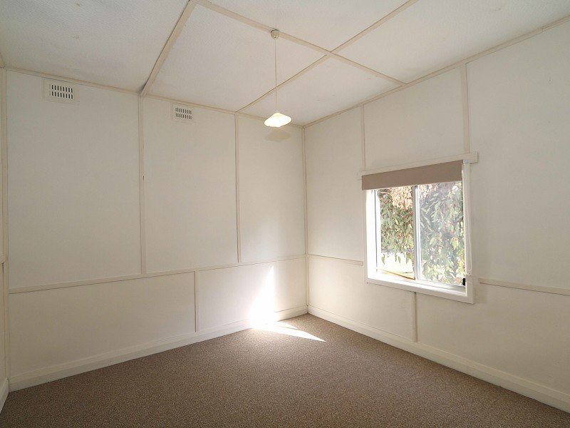 13 Sydney Street, Tarcutta NSW 2652