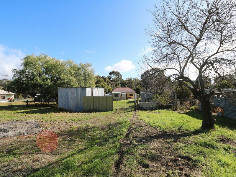 13 Sydney Street, Tarcutta NSW 2652