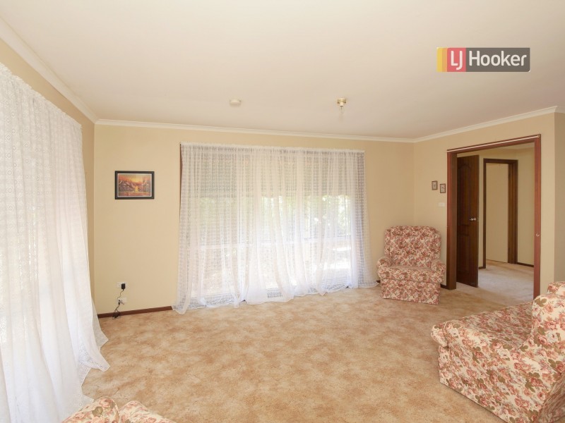 28 Incarnie Crescent, Wagga Wagga NSW 2650