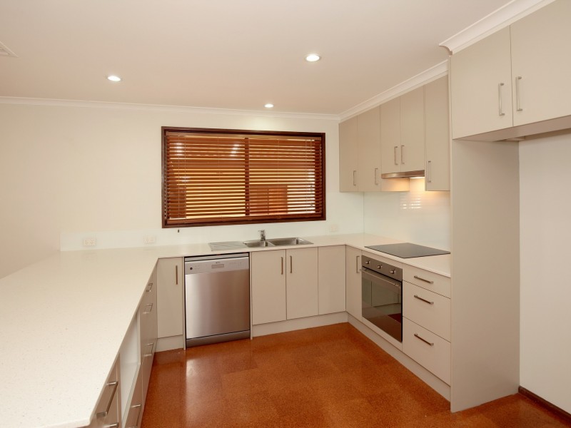 28 Patamba Street, Kooringal NSW 2650