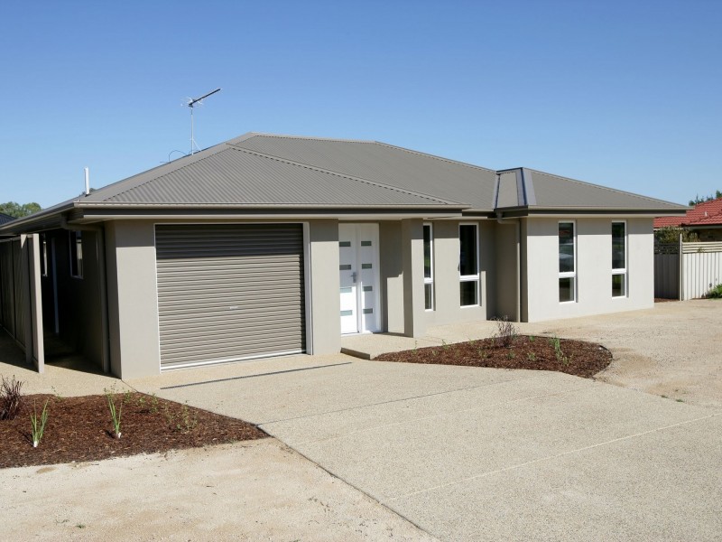 2/4 Apprentice Avenue, Flowerdale NSW 2650