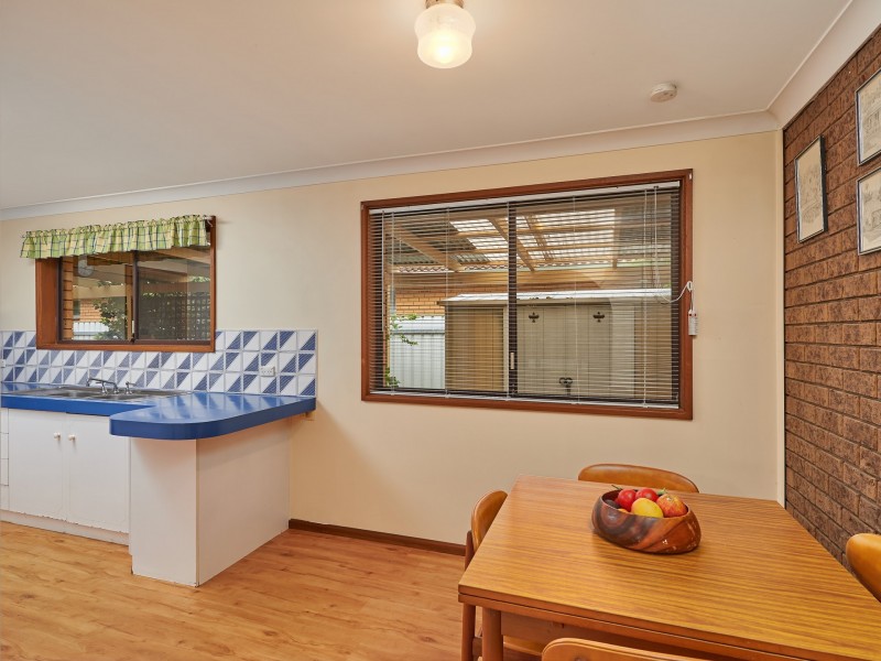 7 Vanda Street, Lake Albert NSW 2650