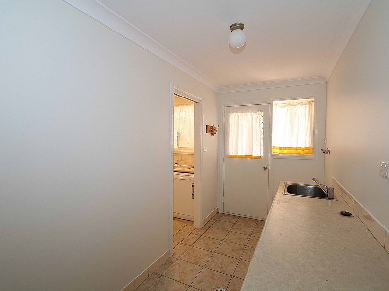 3 Nathan Place, Kooringal NSW 2650