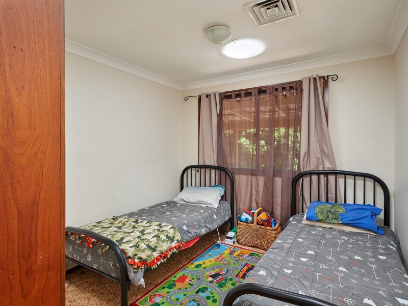 70 Jasmin Crescent, Lake Albert NSW 2650