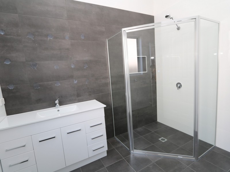 120 Docker Street, Wagga Wagga NSW 2650
