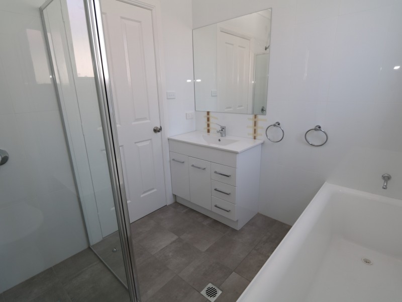 120 Docker Street, Wagga Wagga NSW 2650