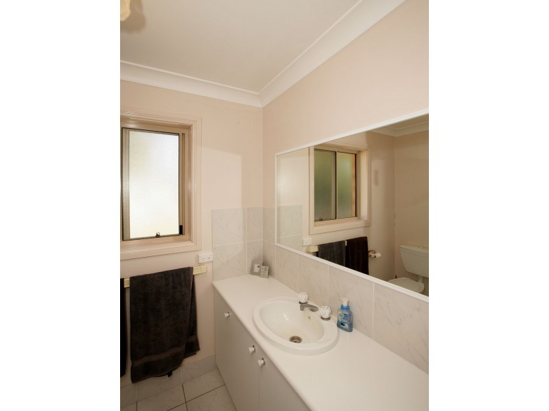 20 Gunn Drive, Estella NSW 2650
