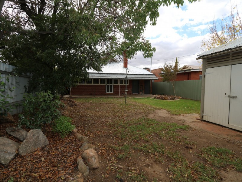 170 Edward Street, Wagga Wagga NSW 2650