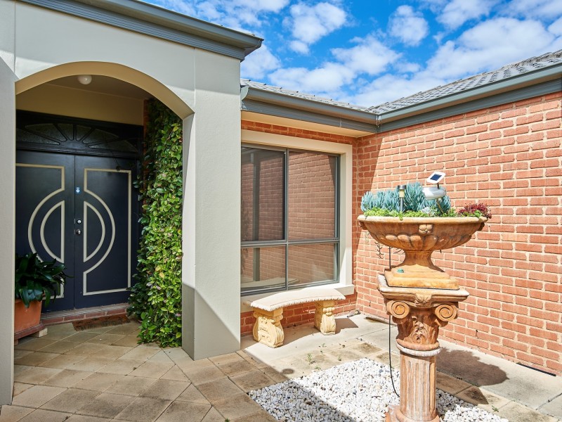 23 Stirling Boulevard, Tatton NSW 2650