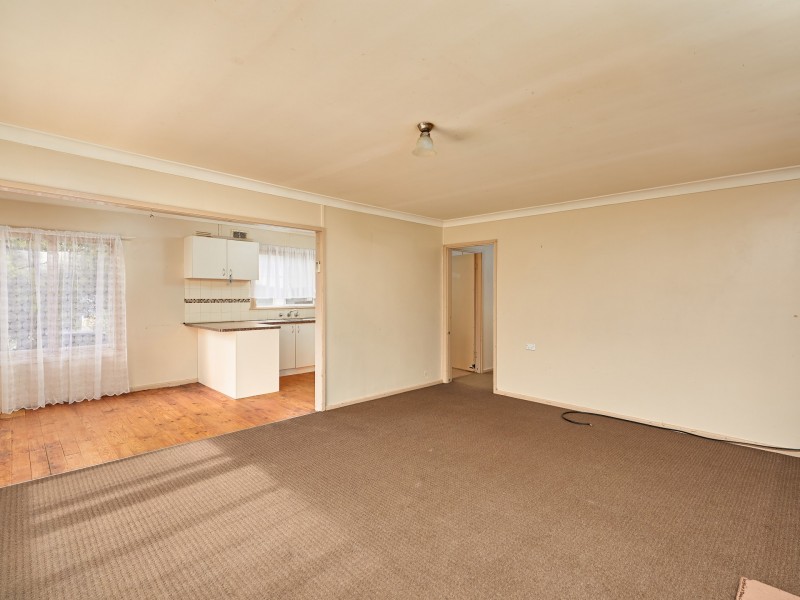 49 Ziegler Avenue, Kooringal NSW 2650