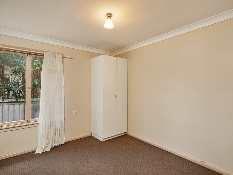 49 Ziegler Avenue, Kooringal NSW 2650