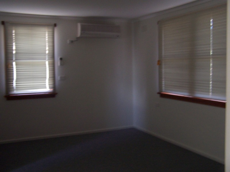 11 Buna Street, Ashmont NSW 2650