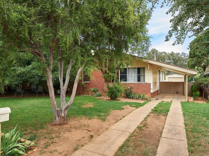 30 Adams Street, Ashmont NSW 2650