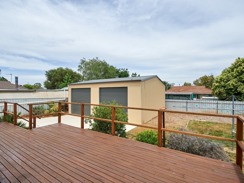 37 Cutler Avenue, Kooringal NSW 2650