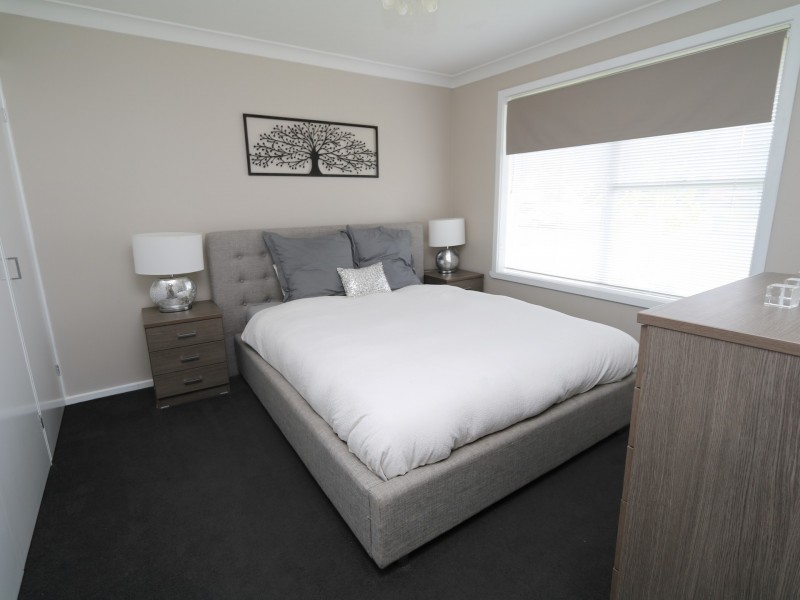 6 Tinga Crescent, Kooringal NSW 2650