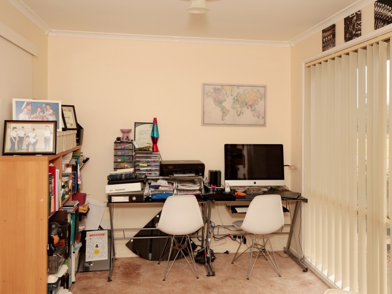 4 Cypress Street, Forest Hill NSW 2651