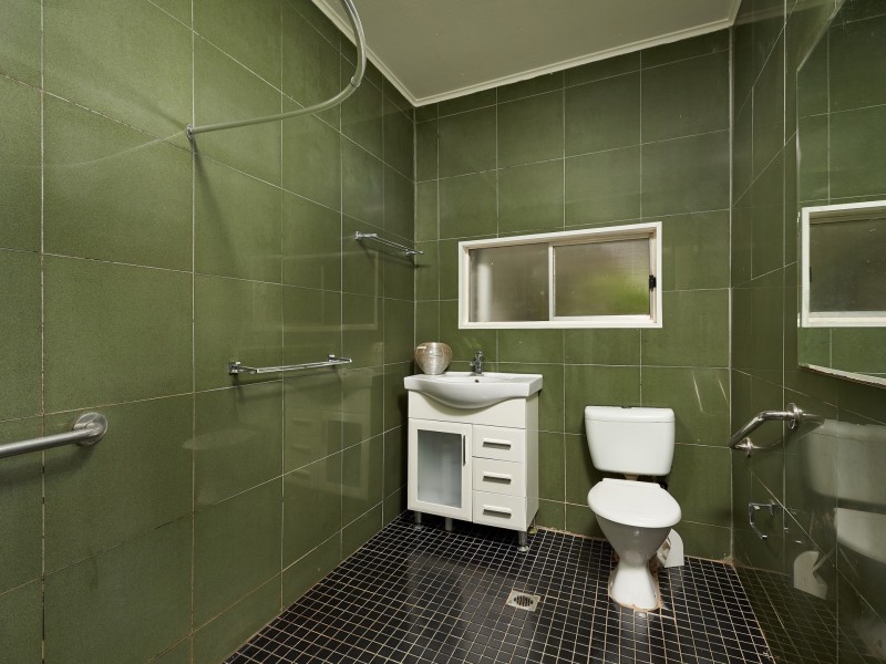 16 Mount Street, Kooringal NSW 2650