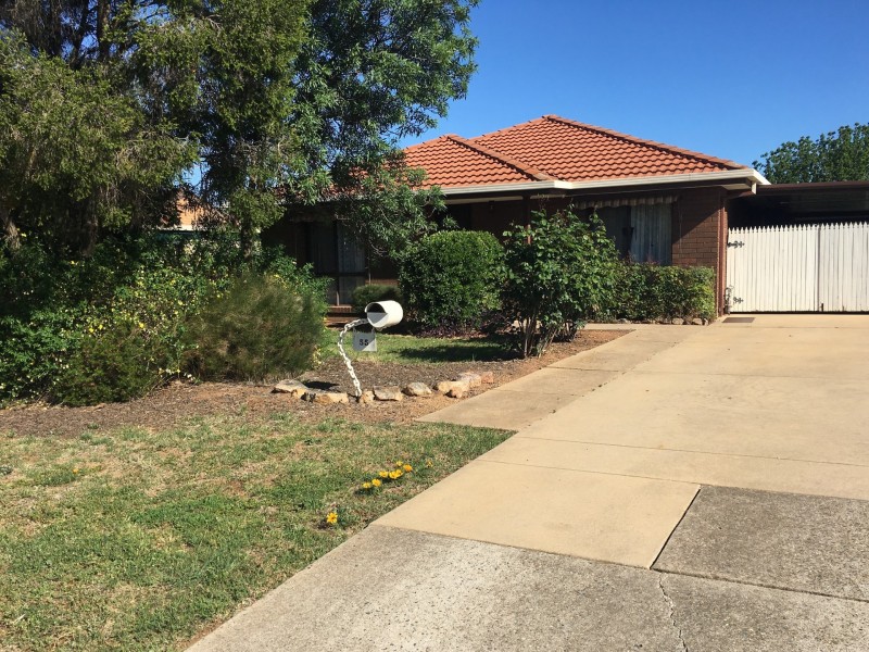 55 Eldershaw Drive, Forest Hill NSW 2651