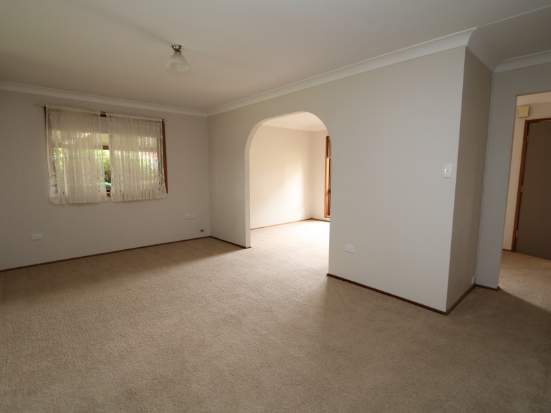 55 Eldershaw Drive, Forest Hill NSW 2651