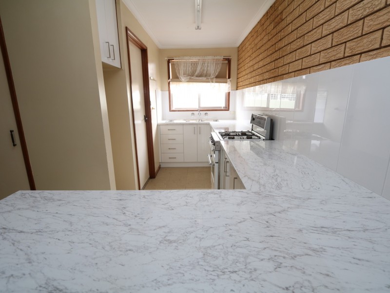 4/3 Banner Street, Forest Hill NSW 2651