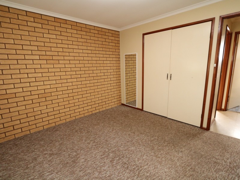 4/3 Banner Street, Forest Hill NSW 2651