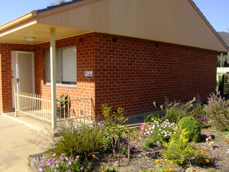 1/28 Higgins Avenue, Wagga Wagga NSW 2650