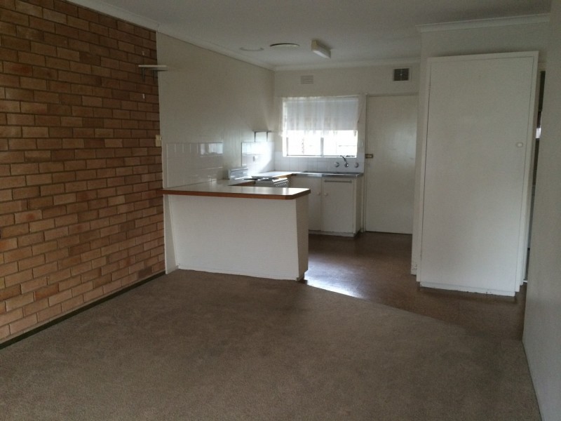1/28 Higgins Avenue, Wagga Wagga NSW 2650