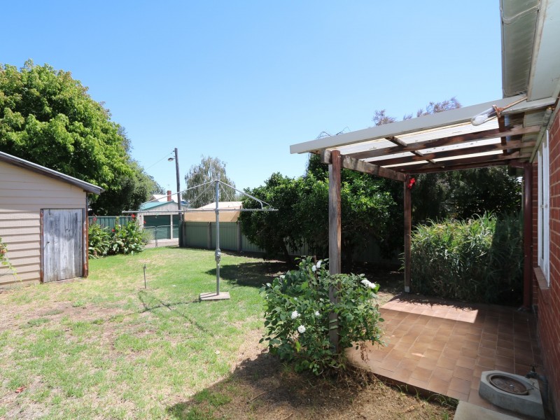 48 Flinders Street, Turvey Park NSW 2650