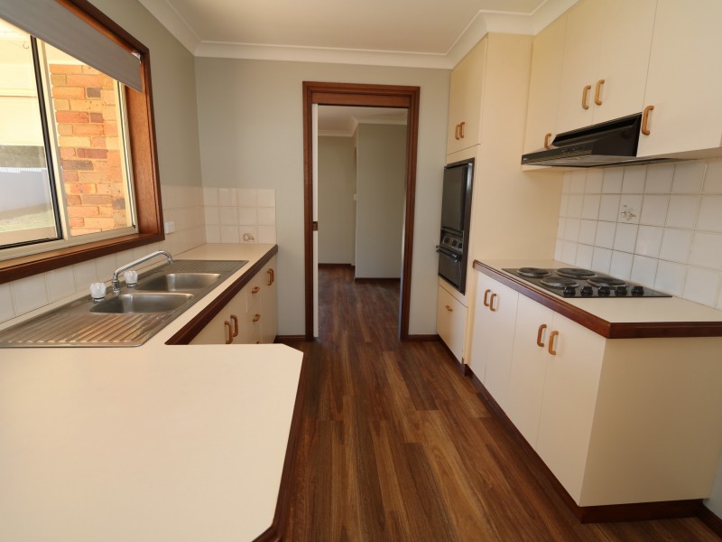20 Wiradjuri Crescent, Wagga Wagga NSW 2650