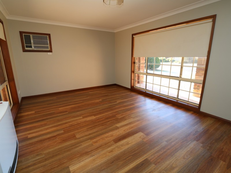 20 Wiradjuri Crescent, Wagga Wagga NSW 2650