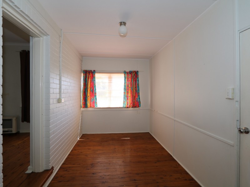 62 Blamey Street, Turvey Park NSW 2650