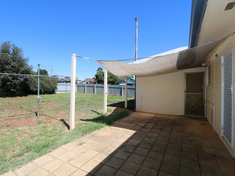 62 Blamey Street, Turvey Park NSW 2650