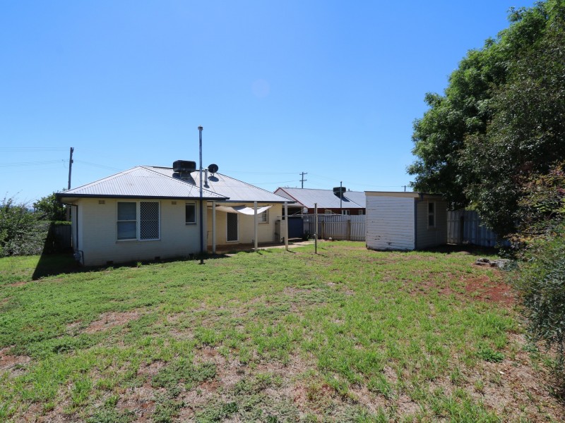 62 Blamey Street, Turvey Park NSW 2650