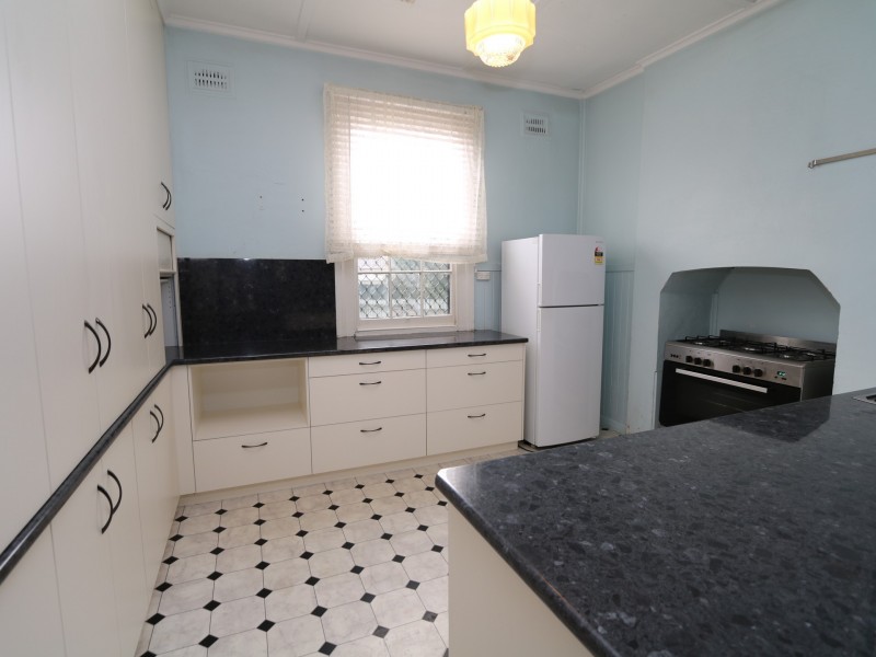 133 Docker Street, Wagga Wagga NSW 2650