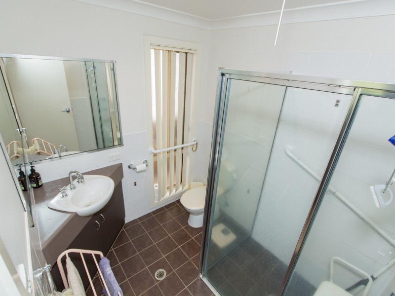 9 Namoi Street, Tatton NSW 2650