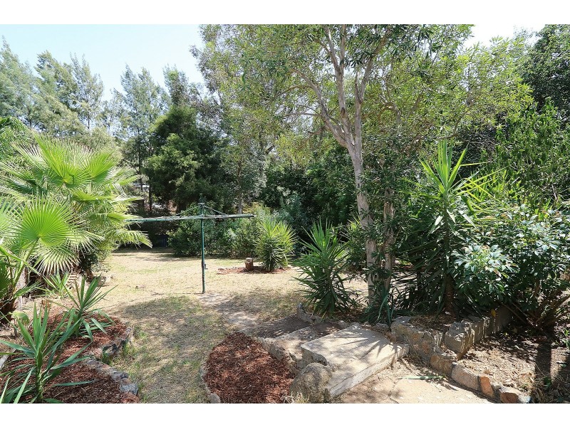 12 Colong Place, Kooringal NSW 2650