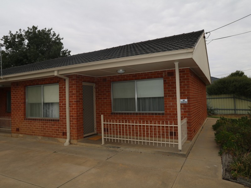 1/28 Higgins Avenue, Wagga Wagga NSW 2650