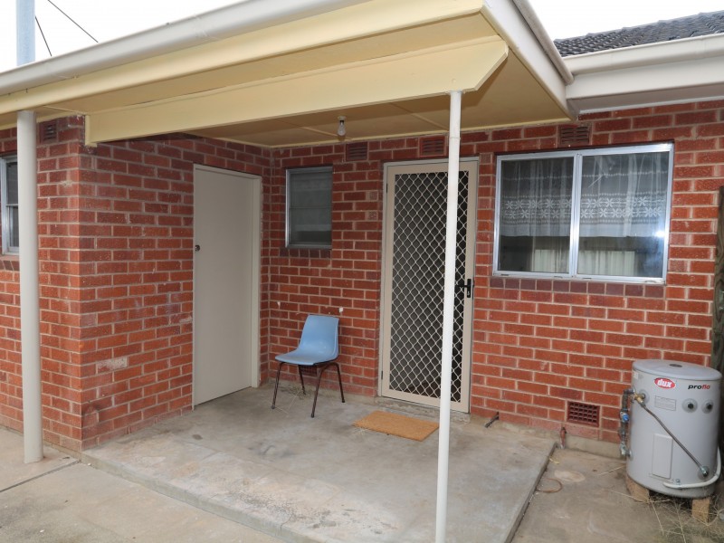 1/28 Higgins Avenue, Wagga Wagga NSW 2650