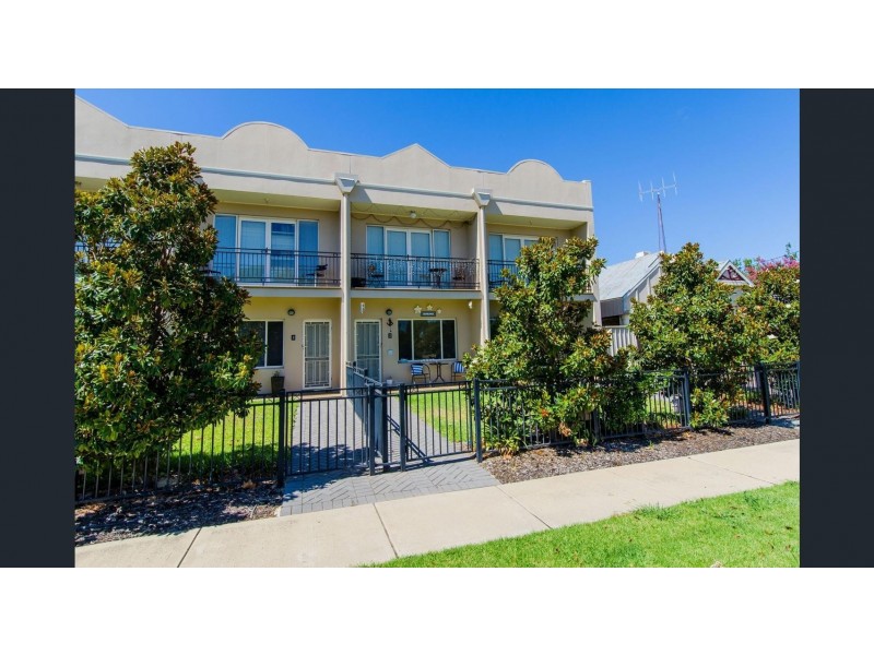 2/20 Travers Street, Wagga Wagga NSW 2650