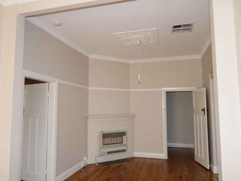 106 Best Street, Wagga Wagga NSW 2650