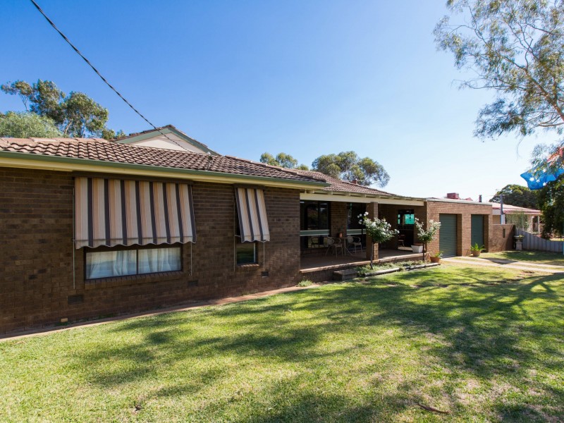 8 Linton Street, Collingullie NSW 2650